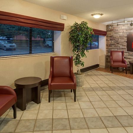 Red Roof Inn Detroit-Rochester Hills/ Auburn Hills Bagian luar foto
