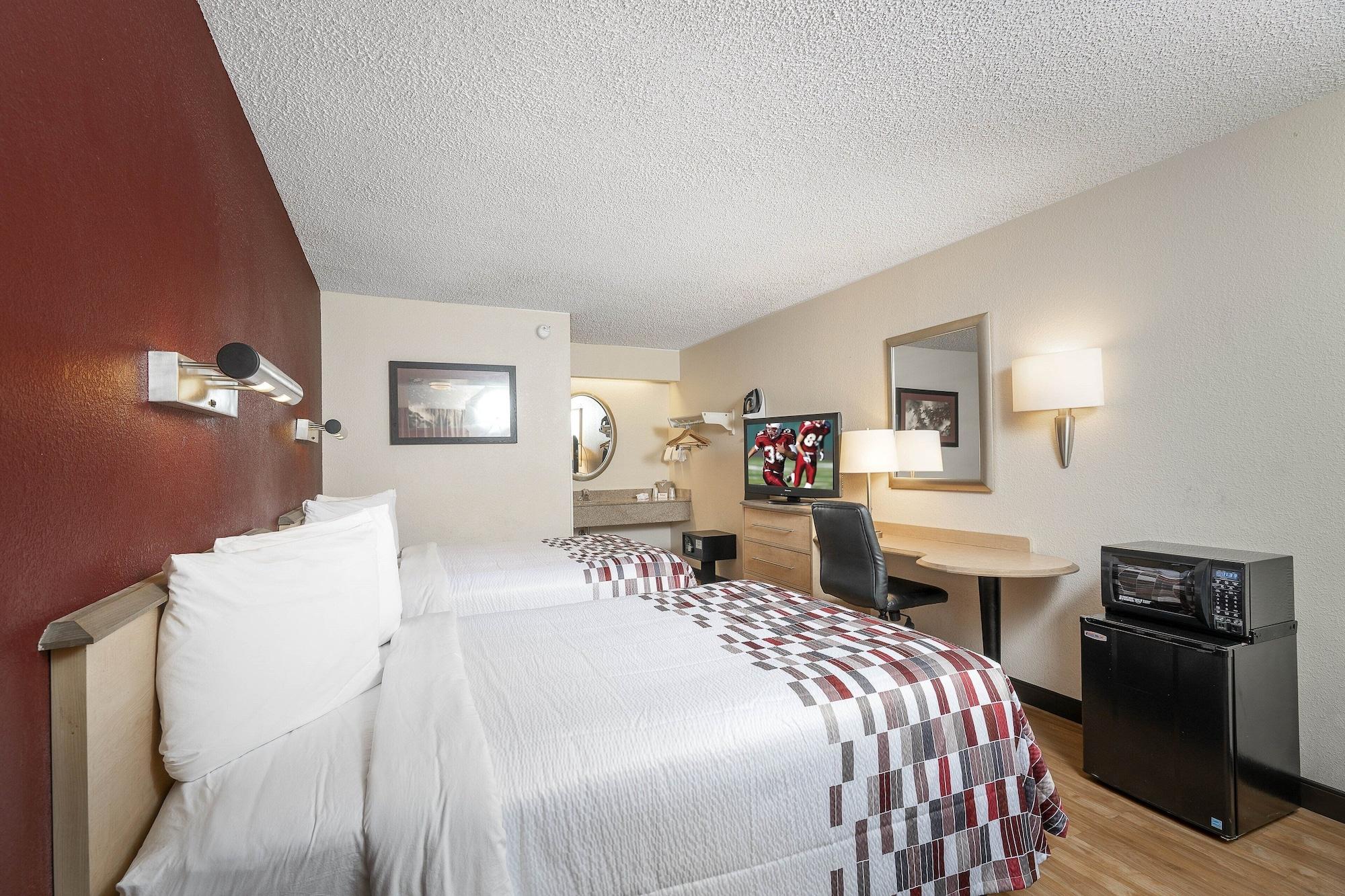 Red Roof Inn Detroit-Rochester Hills/ Auburn Hills Bagian luar foto