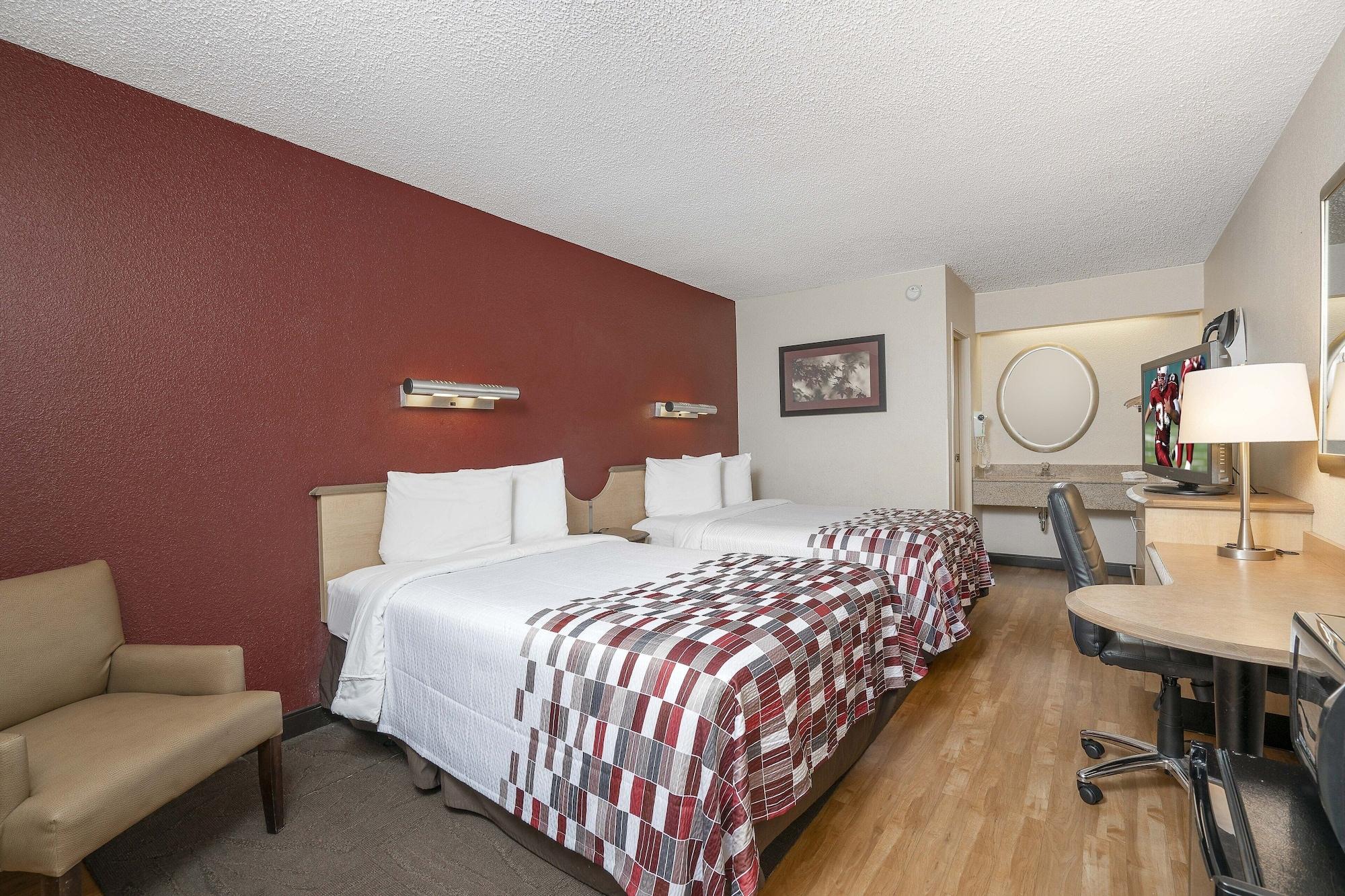 Red Roof Inn Detroit-Rochester Hills/ Auburn Hills Bagian luar foto