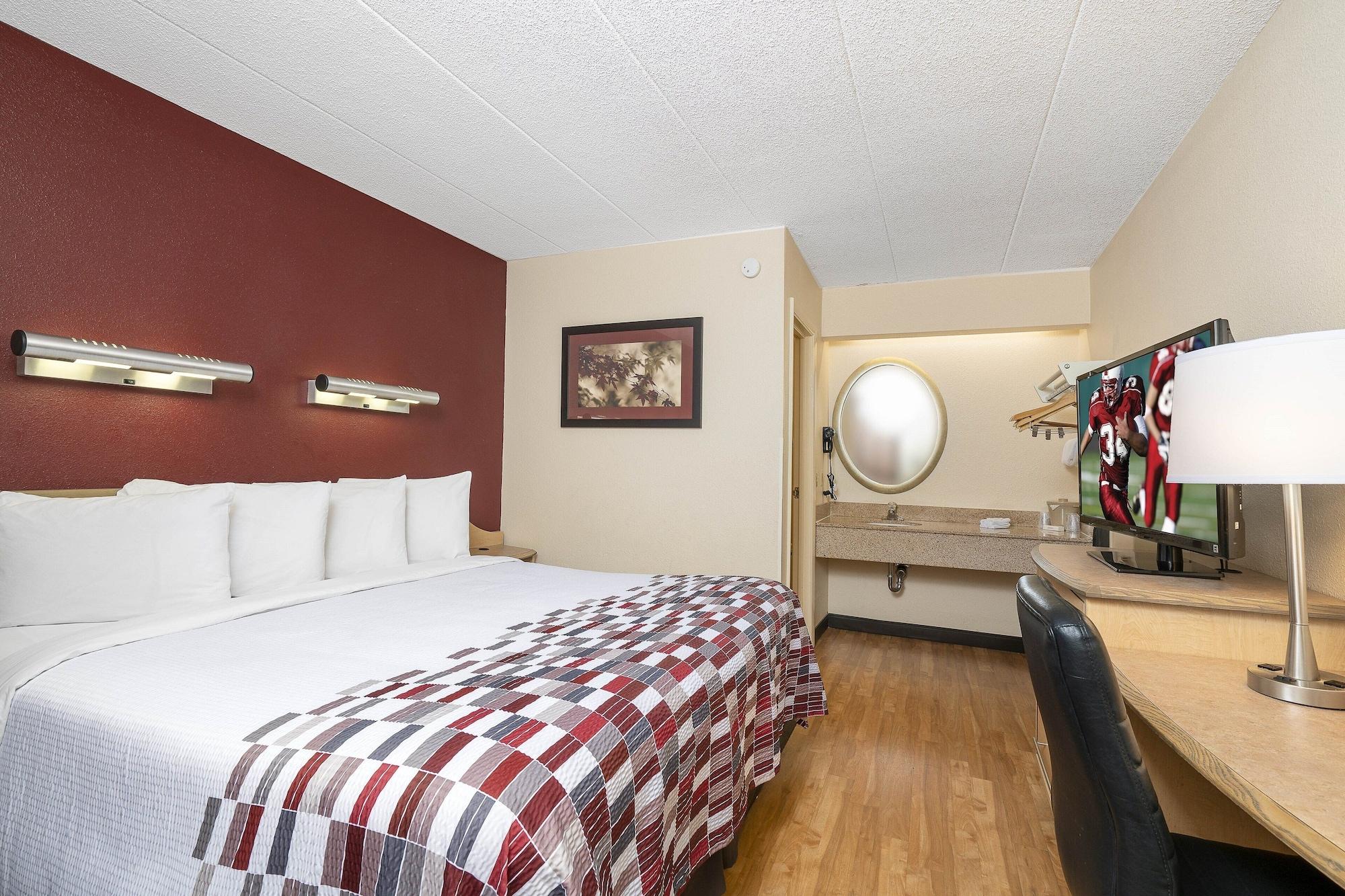 Red Roof Inn Detroit-Rochester Hills/ Auburn Hills Bagian luar foto
