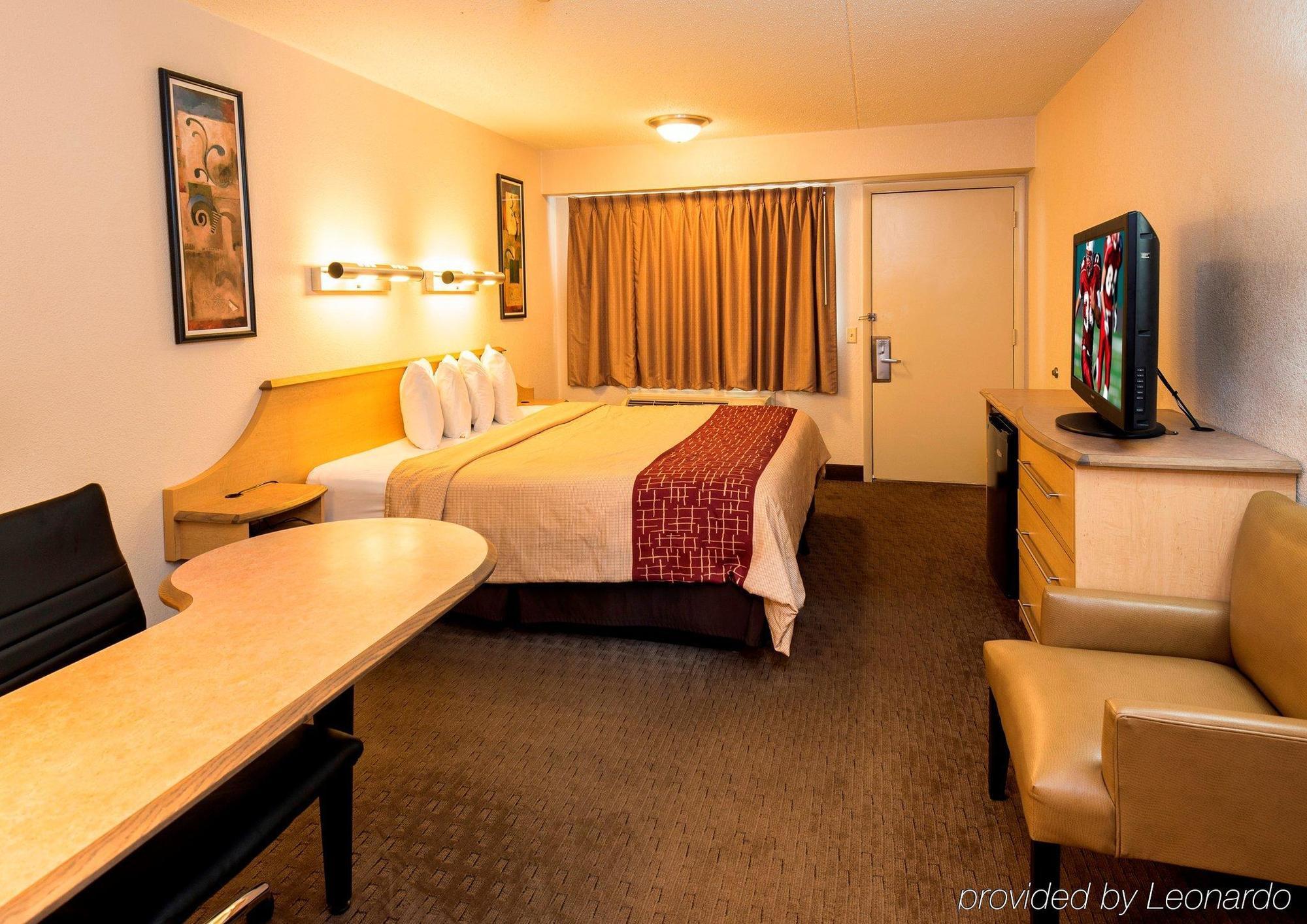 Red Roof Inn Detroit-Rochester Hills/ Auburn Hills Bagian luar foto