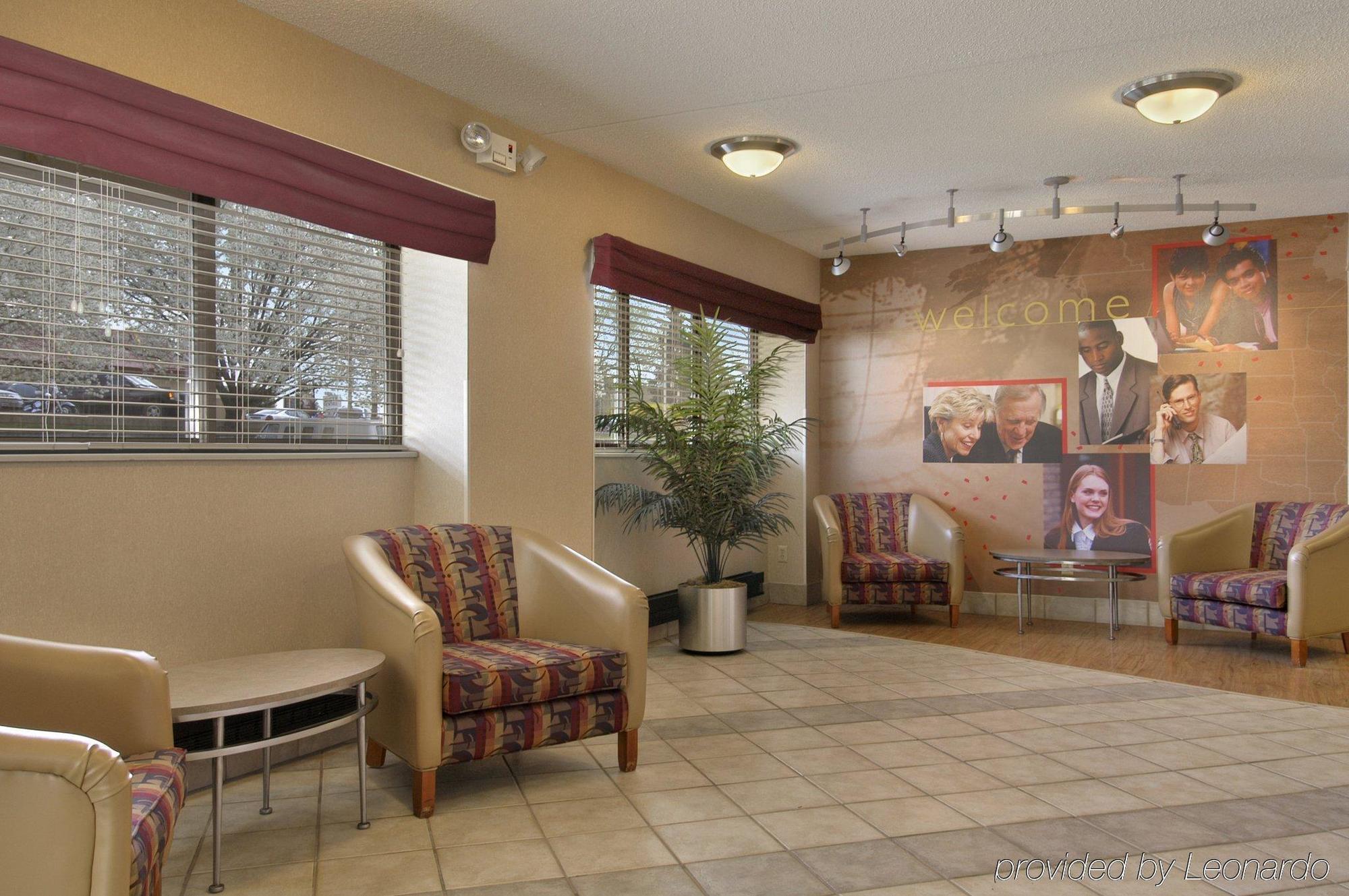 Red Roof Inn Detroit-Rochester Hills/ Auburn Hills Bagian luar foto