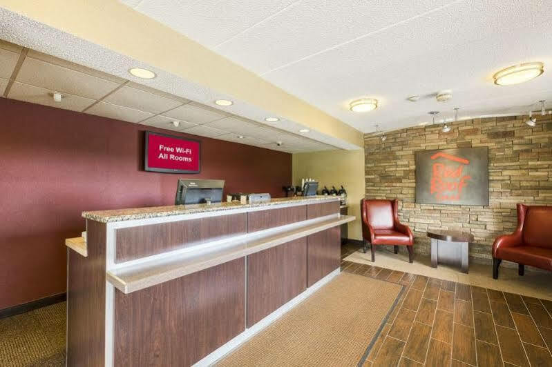 Red Roof Inn Detroit-Rochester Hills/ Auburn Hills Bagian luar foto